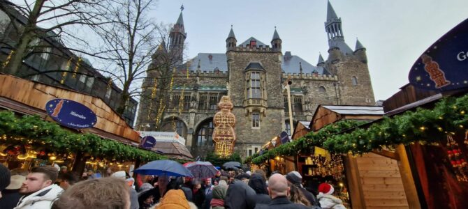 Erlebnisreicher Besuch des Aachener Weihnachtsmarkts mit der CDU Holthausen, Welper und Winz-Baak